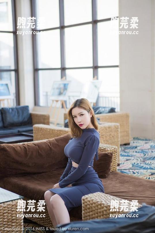 IMiss爱蜜社-土肥圆矮挫穷 IMiss爱蜜社 - 私拍里的土肥圆矮挫穷校服,原图一眼入魂,怎么这么可爱?!