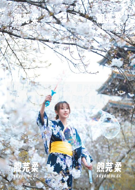 Luisa_零纱 Luisa_零纱再无圣光,图片中的节庆气氛还是撩人,阅览风险自负哦!