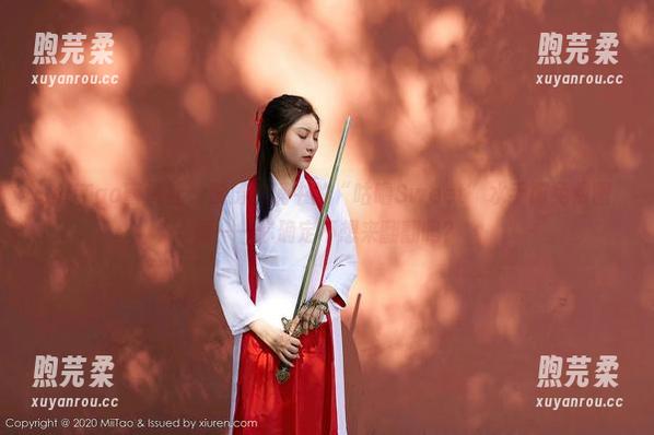 MiiTao蜜桃社 - 波涛汹涌中的“咕噜Sweet”水手服免费图册——你确定不想来翻翻吗？