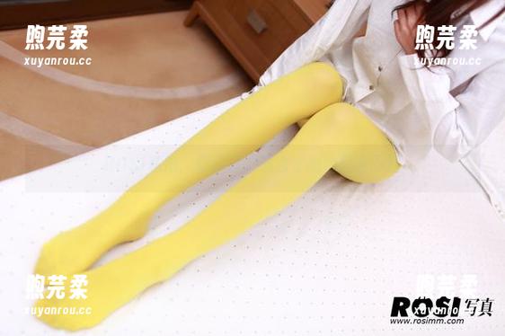 ROSI ROSI私拍:职业装,适合上班也适合下班