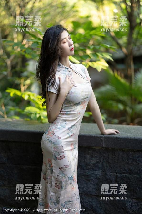 Xiuren秀人网-晗大大Via Xiuren秀人网 - 晗大大Via的连衣裙还是满眼风华——图片赏心悦目,资源的话也不多说了。