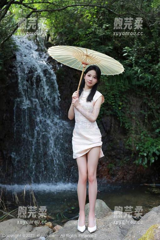 Xiuren秀人网-林乐一 Xiuren秀人网 - 精选美图:林乐一校服穿搭,忍不住想去上课了!