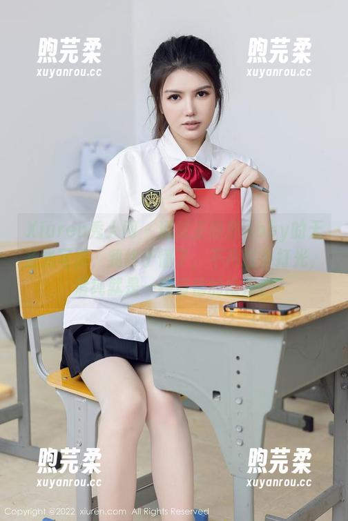 Xiuren秀人网 - 通过王乔恩Abby的无圣光写真，我终于懂了，不用过多打光，清纯就是一种自信的散发。