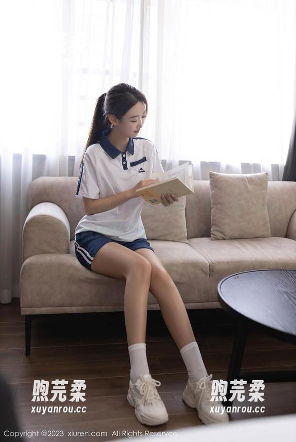 Xiuren秀人网-龙籹cool Xiuren秀人网 - 在最新图册里,龙籹cool的妹妹究竟藏了些什么…?