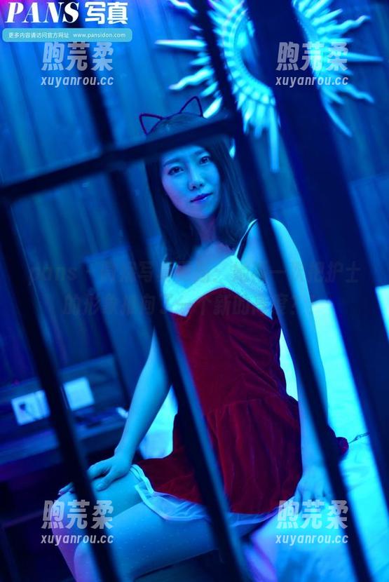 pans-微妮 pans - 微妮写真更新:她再一次把护士的形象推向了一个新的高度?!