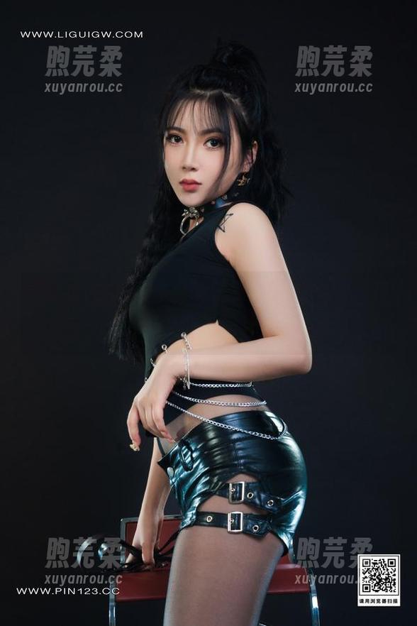 丽柜 - 是的，你没听错！小熊的女孩写真福利，让人眼前一亮