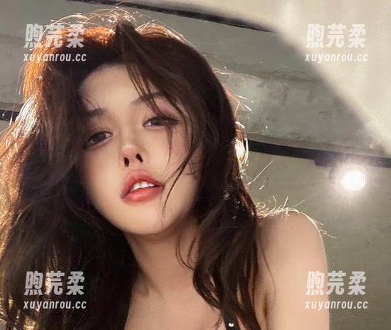 于芷晴 微密圈 - 于芷晴的夜,太美了,图库里等你下载这一份撩。