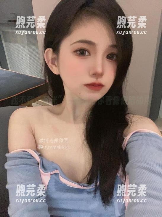找不到“圣光”，但我给你看倦倦喵的内衣大作