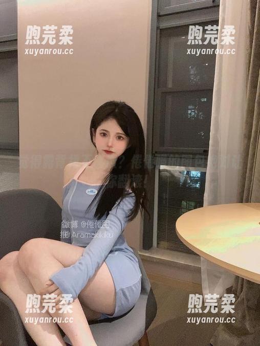 倦倦喵 觉得露背裙不够撩?倦倦喵的图包绝对让你翻滚!