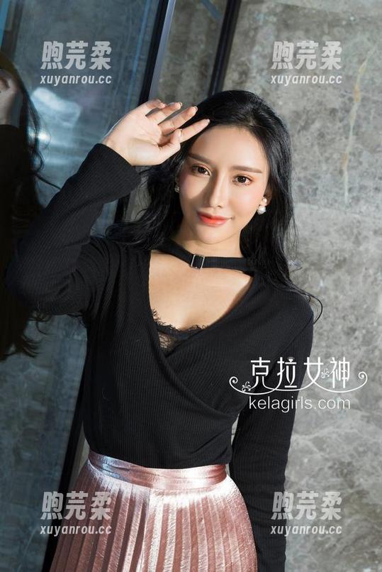 克拉女神 - 泳装热度飙升，熙妍成了今天的无敌资源！在线不见不散！