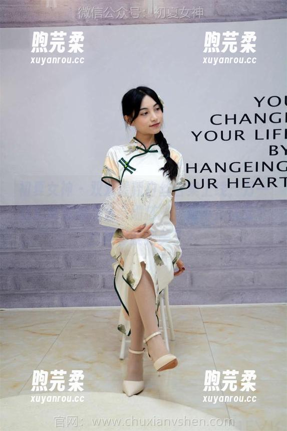 初夏女神-双双 初夏女神 - 双双最新白丝合集上线,万一我也能变得这么“细腻”,是不是搭配个白衬衫就完美了?