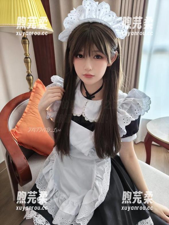 发条少女yoki的粉嫩COS之旅，图集就是波波糖般的甜！