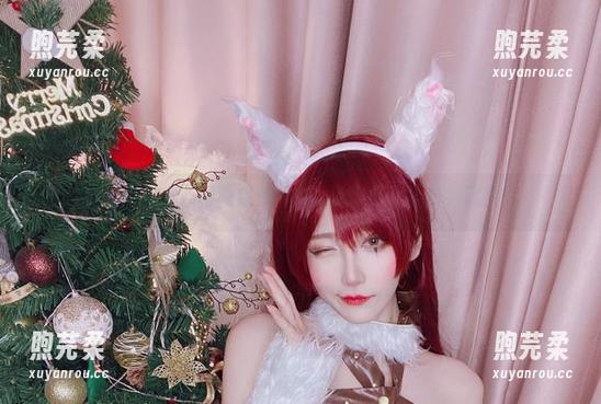 啾小妍 啾小妍把甜心写真放进网盘,该下载还是仔细欣赏?