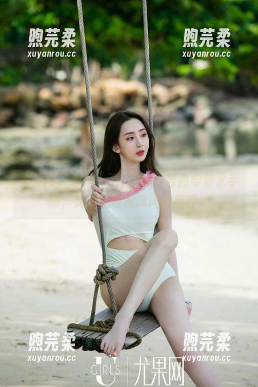 尤果网-Zora若拉 尤果网 - 想象一下,Zora若拉穿着水手服,美图正在和海风打招呼。