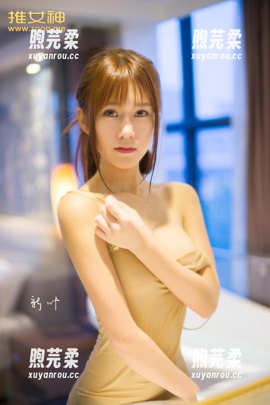 推女神-谭晓彤 推女神 - 高清火辣:谭晓彤的瑜伽姿势,让你眼前一亮,反正我是不敢直视的。