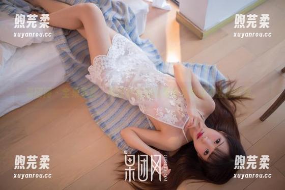 果团网-何嘉颖 果团网 - 全集欣赏,何嘉颖和她的黑丝有种说不出的默契。