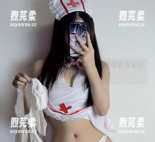 桃沢樱呀 微密圈 - 体操服合集下载:桃沢樱呀教你如何在运动中找到乐趣!
