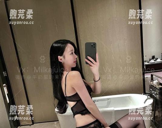 牛奶里的果汁 微密圈 - 双人合影合集:牛奶里的果汁,轻松最无害的搭配