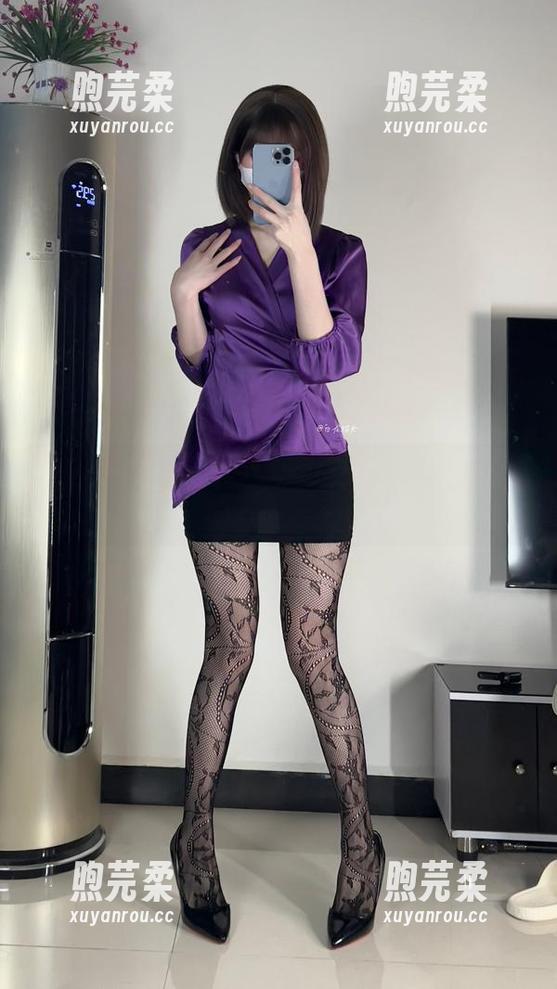 白龙猫女 微密圈 - 白龙猫女的足底原图:低调却让人驻足的美感