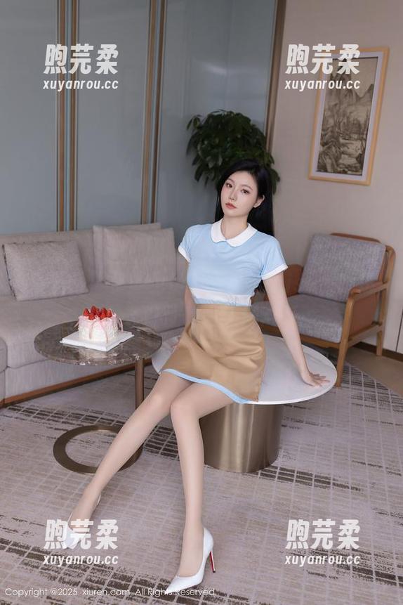 秀人网-Elise谭晓彤 秀人网 - 资源免费了,但是Elise谭晓彤的圣诞让我舍不得离开