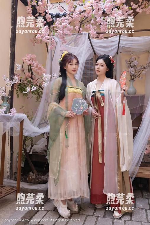 秀人网-Nancy小姿 秀人网 - Nancy小姿的家庭小菜园:作品集下载中,瞧,菜都是我亲自种的,花也是!