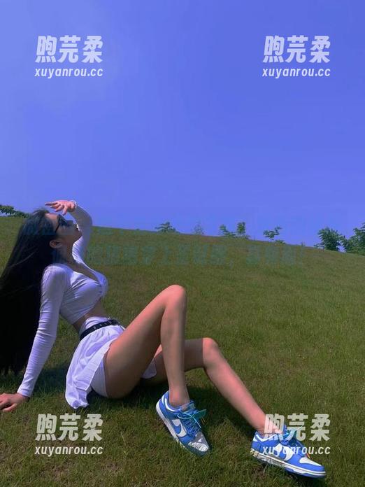 粉色的猪陈佩奇 微密圈 - 这不是普通的写真,粉色的猪陈佩奇的猪猪穿上圣诞服,真有趣!
