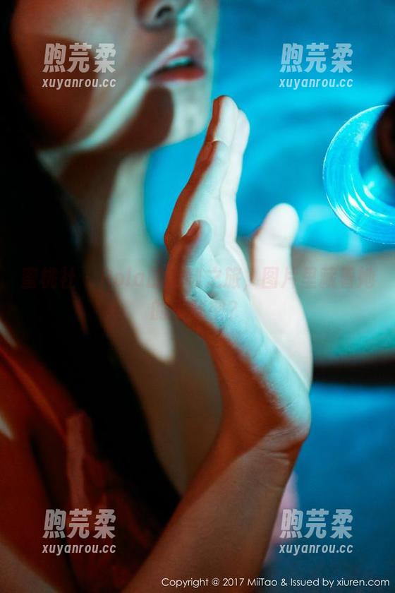 蜜桃社 - Rola的定制之旅，图片里藏着她的小秘密？