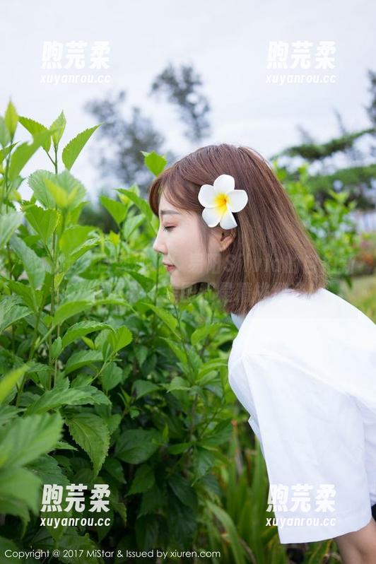 魅妍社-易阳Silvia 魅妍社 - 自恋现场!易阳Silvia的自拍新作,保证每张美图都是精挑细选!